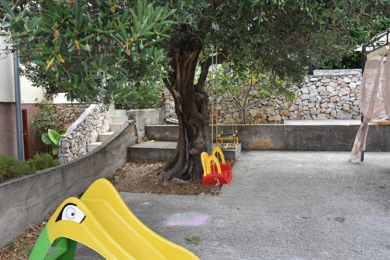 Appartamento Meri Ražanj